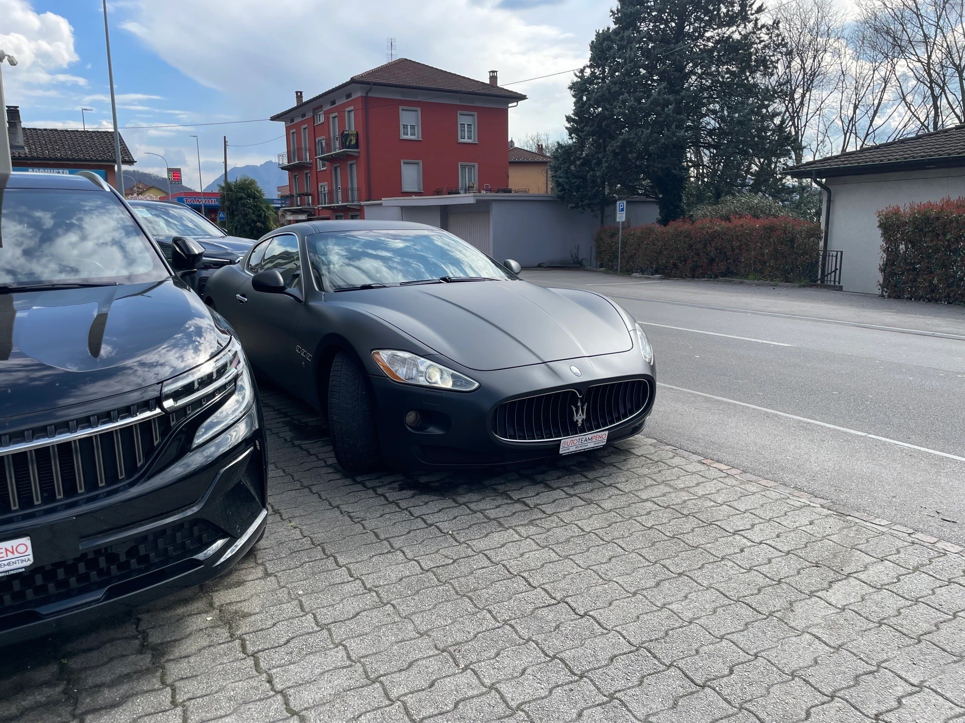 MASERATI GranTurismo Automatica-image-2