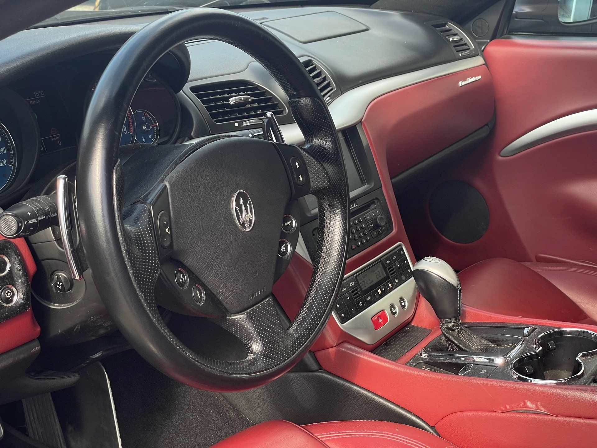MASERATI GranTurismo Automatica-image-11