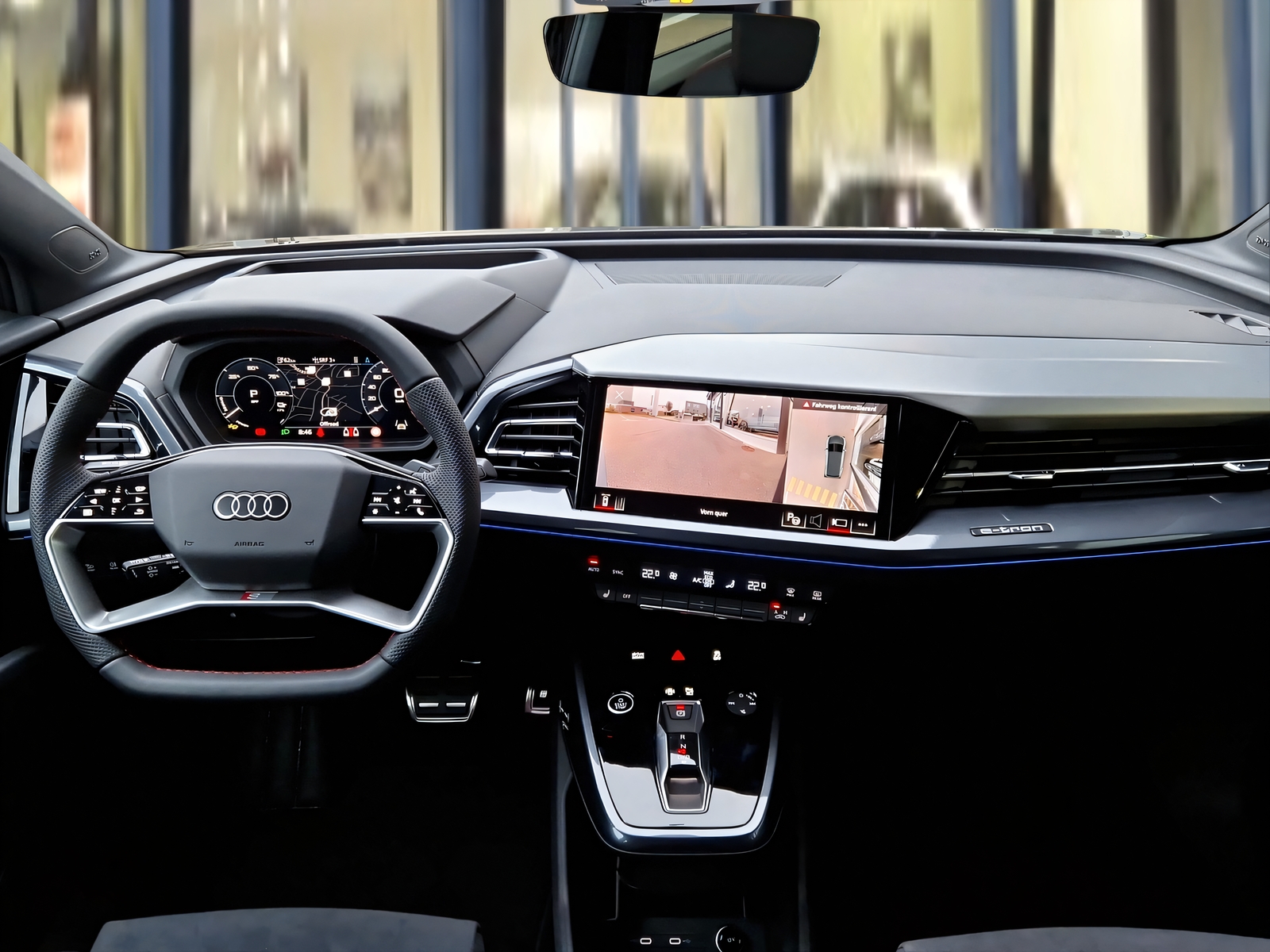AUDI Q4 e-tron 45 Edition Swiss Ski quattro Mythosschwarz Metallic-image-6