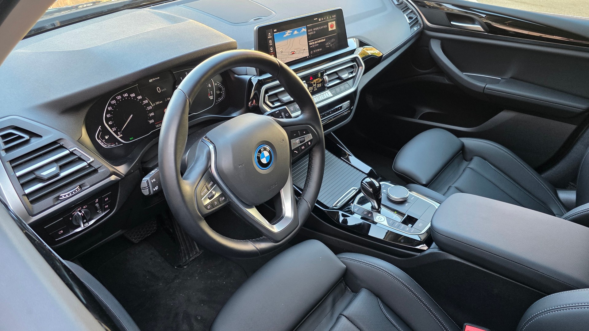 BMW X3 xDrive 30e-image-15