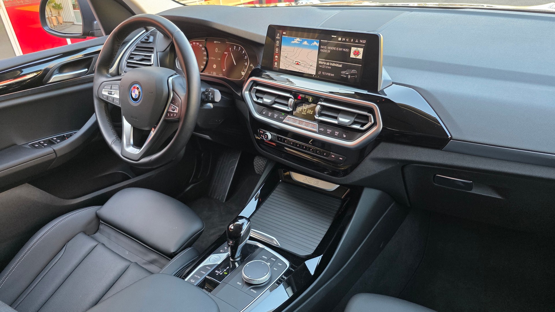BMW X3 xDrive 30e-image-20