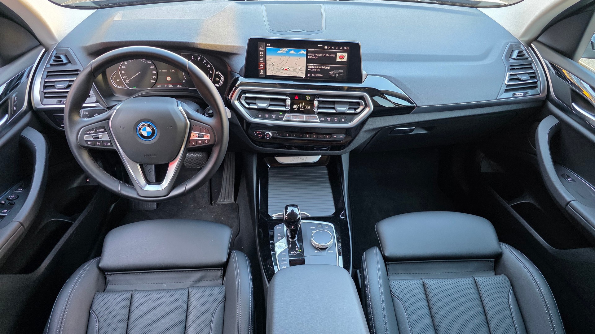 BMW X3 xDrive 30e-image-16