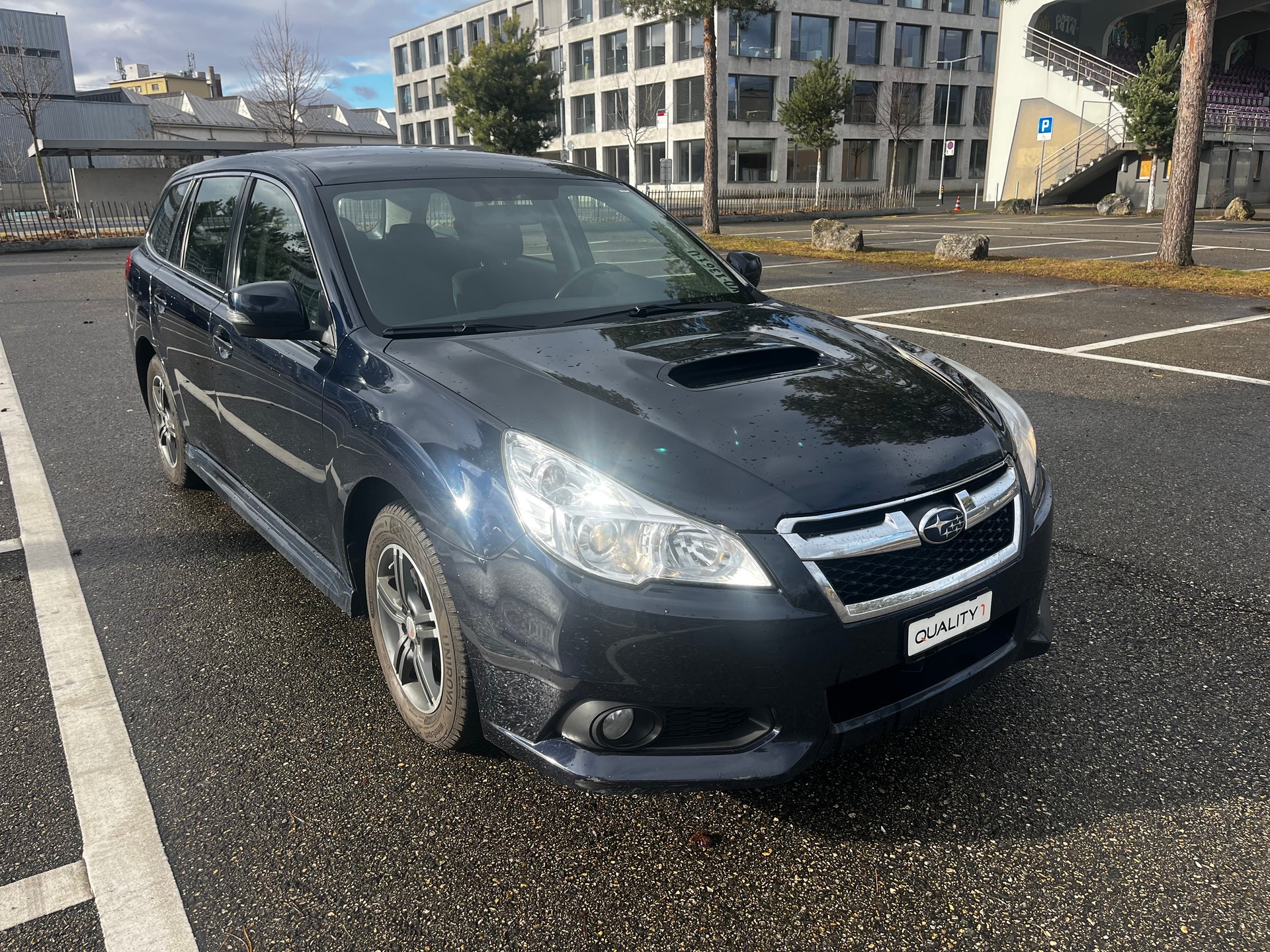 SUBARU Legacy 2.0D Swiss AWD-image-5