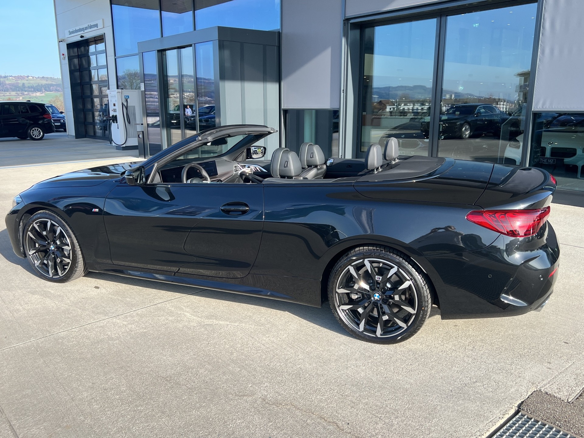 BMW 430i xDr Cabrio M Sport-image-22