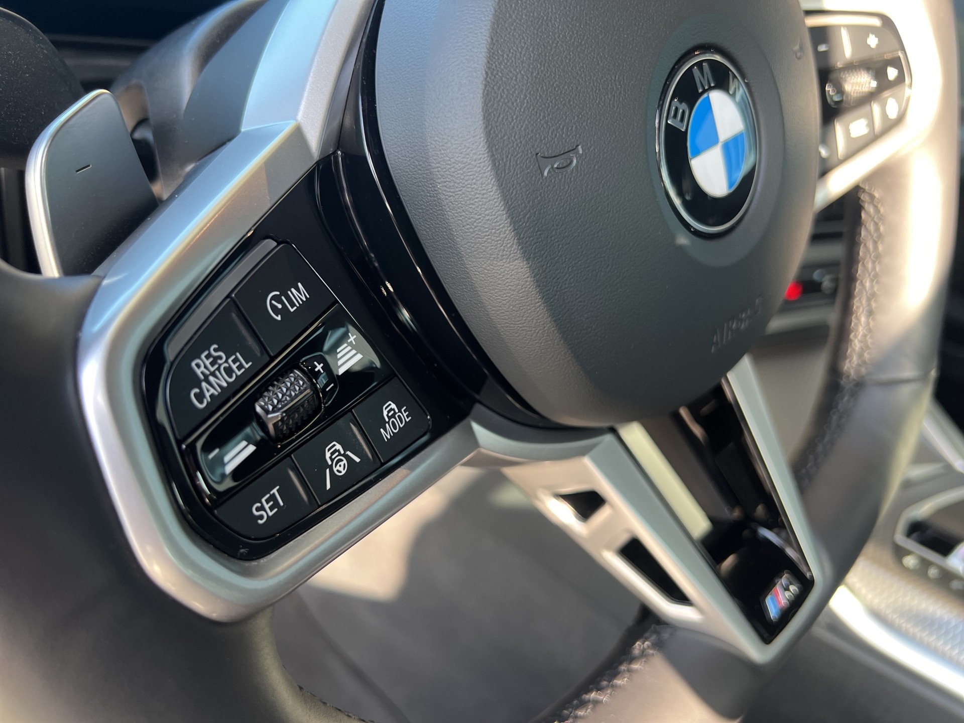 BMW 430i xDr Cabrio M Sport-image-11