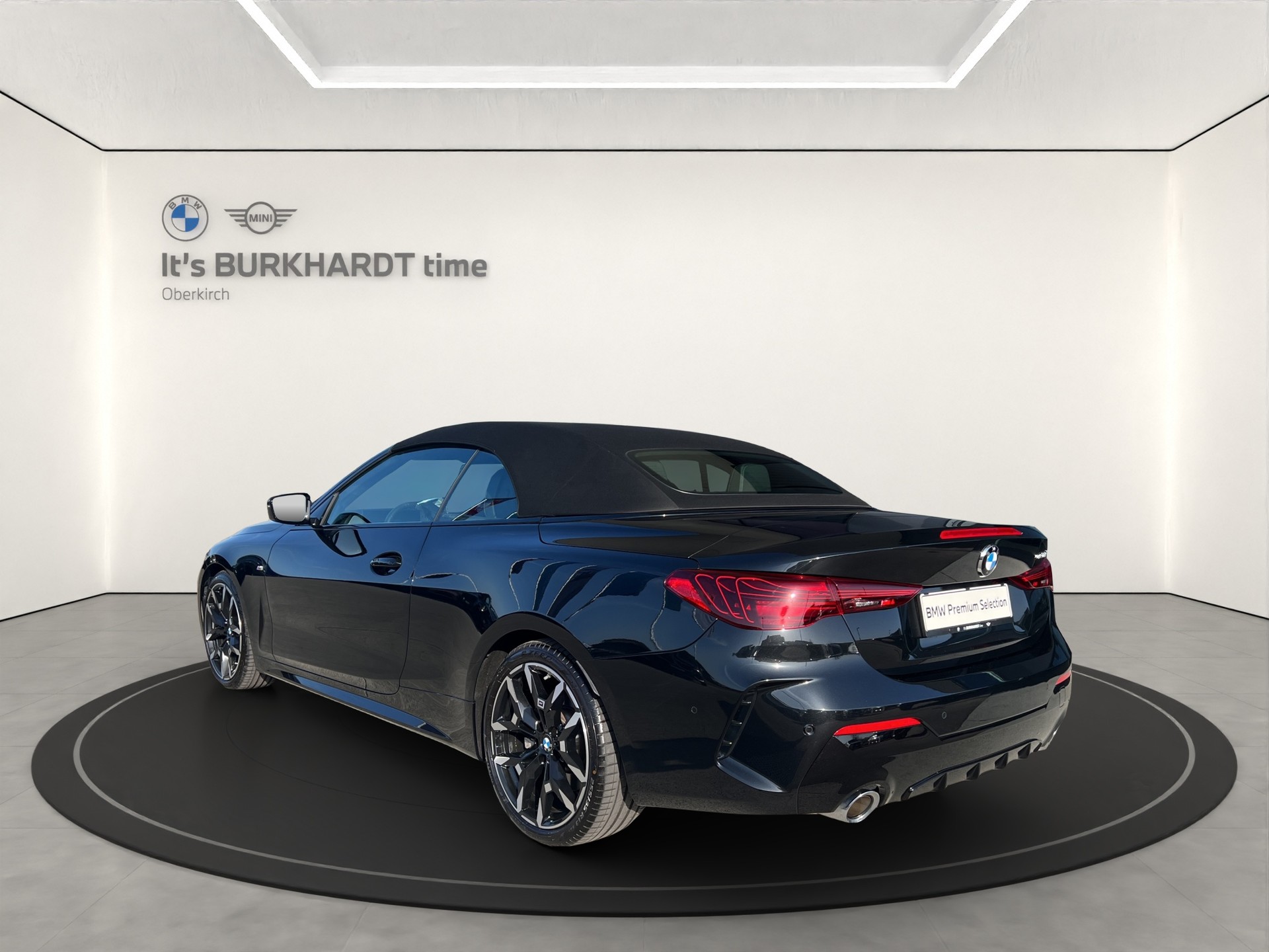 BMW 430i xDr Cabrio M Sport-image-2