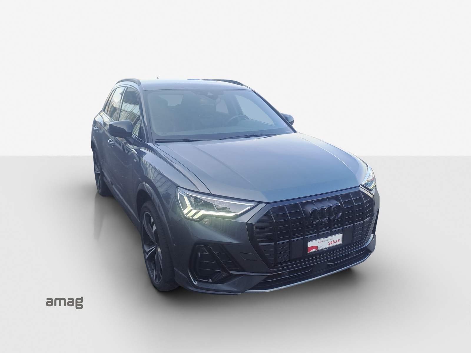 AUDI Q3 45 TFSI e S line Attraction S-tronic-image-16