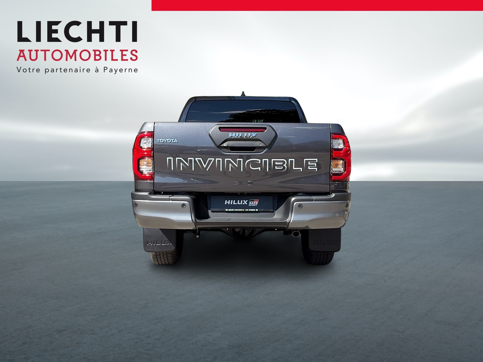 TOYOTA Hilux 2.8d MHEV Invincible Double Cab 4x4-image-15