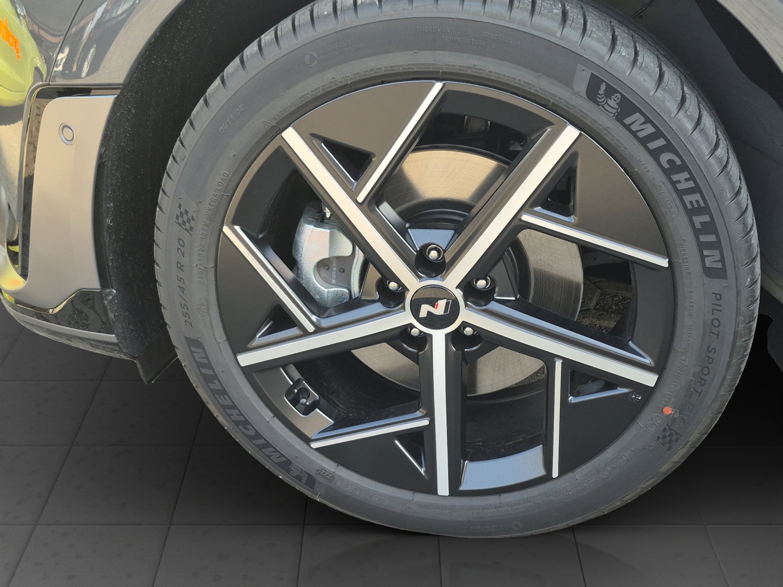 HYUNDAI Ioniq 5 N-Line 4WD-image-13