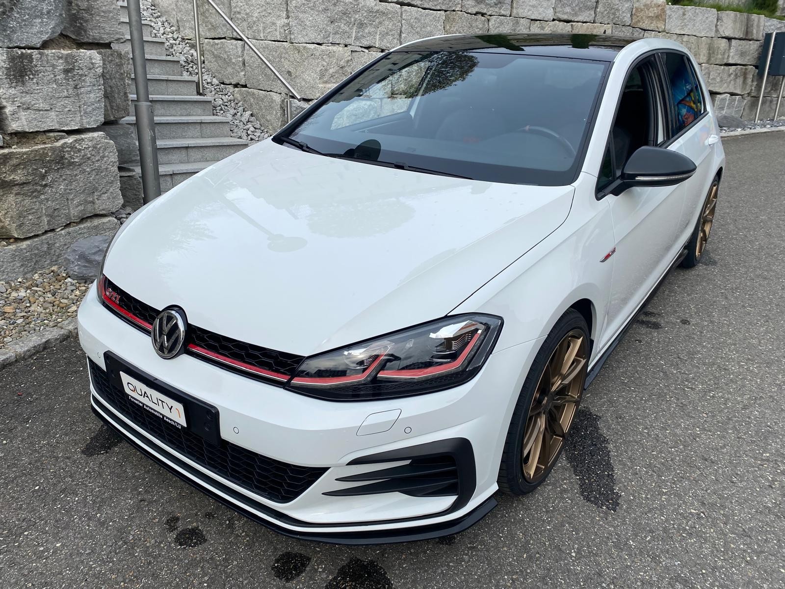VW Golf 2.0 TSI GTI TCR DSG