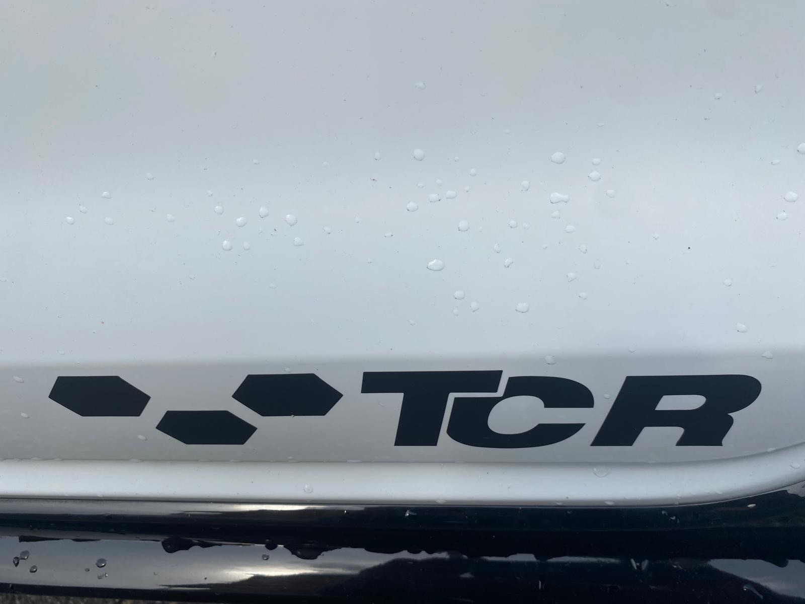 VW Golf 2.0 TSI GTI TCR DSG-image-6