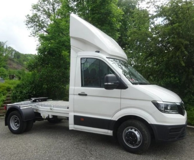 VW Crafter Sattelzugmaschine-image-1