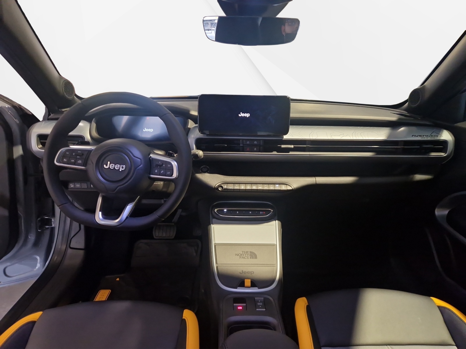JEEP Avenger 1.2 MHEV The North Face 4xe-image-7