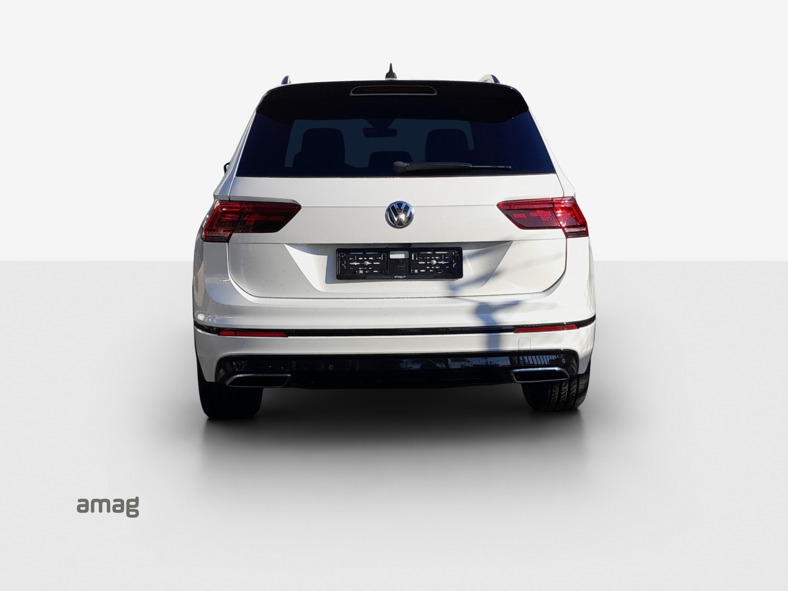VW Tiguan 2.0TSI Highline 4Motion DSG-image-3