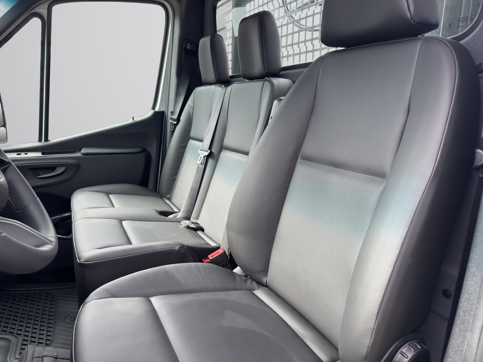 Image MERCEDES-BENZ SPRINTER eSprinter 420 PRO 3665mm PONT