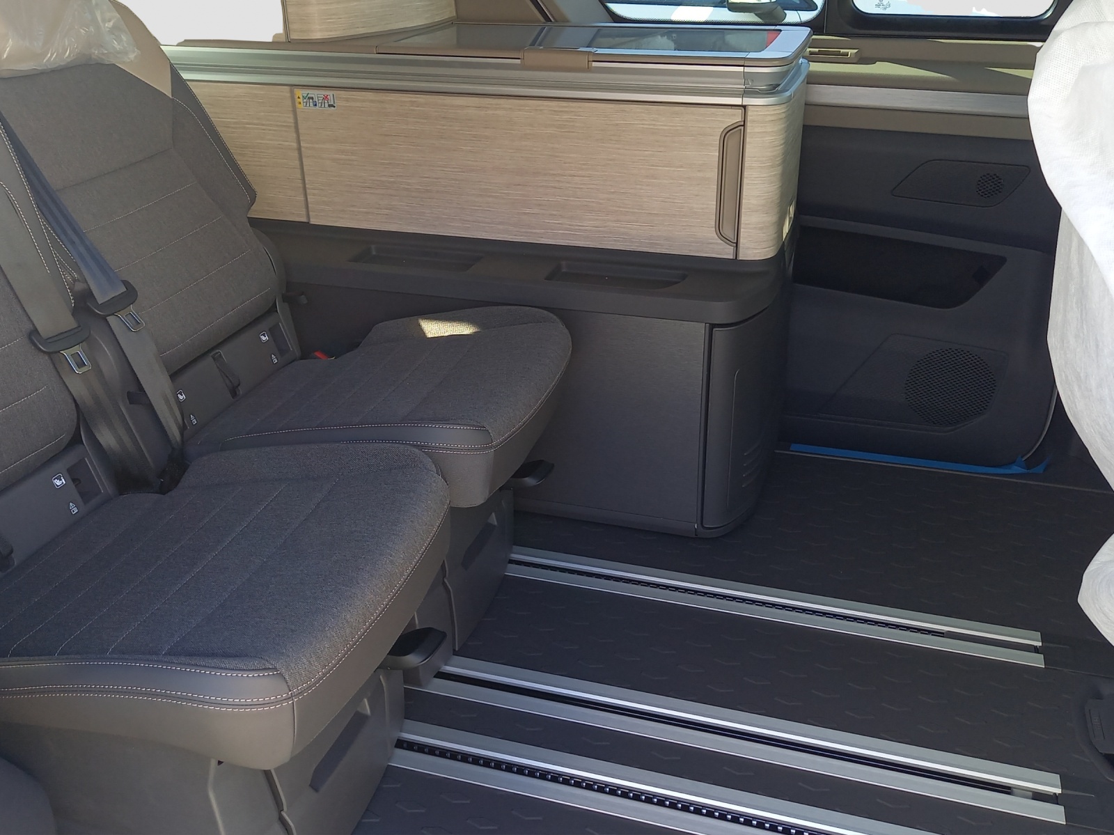 VW California 2.0 TDI Ocean Liberty-image-8