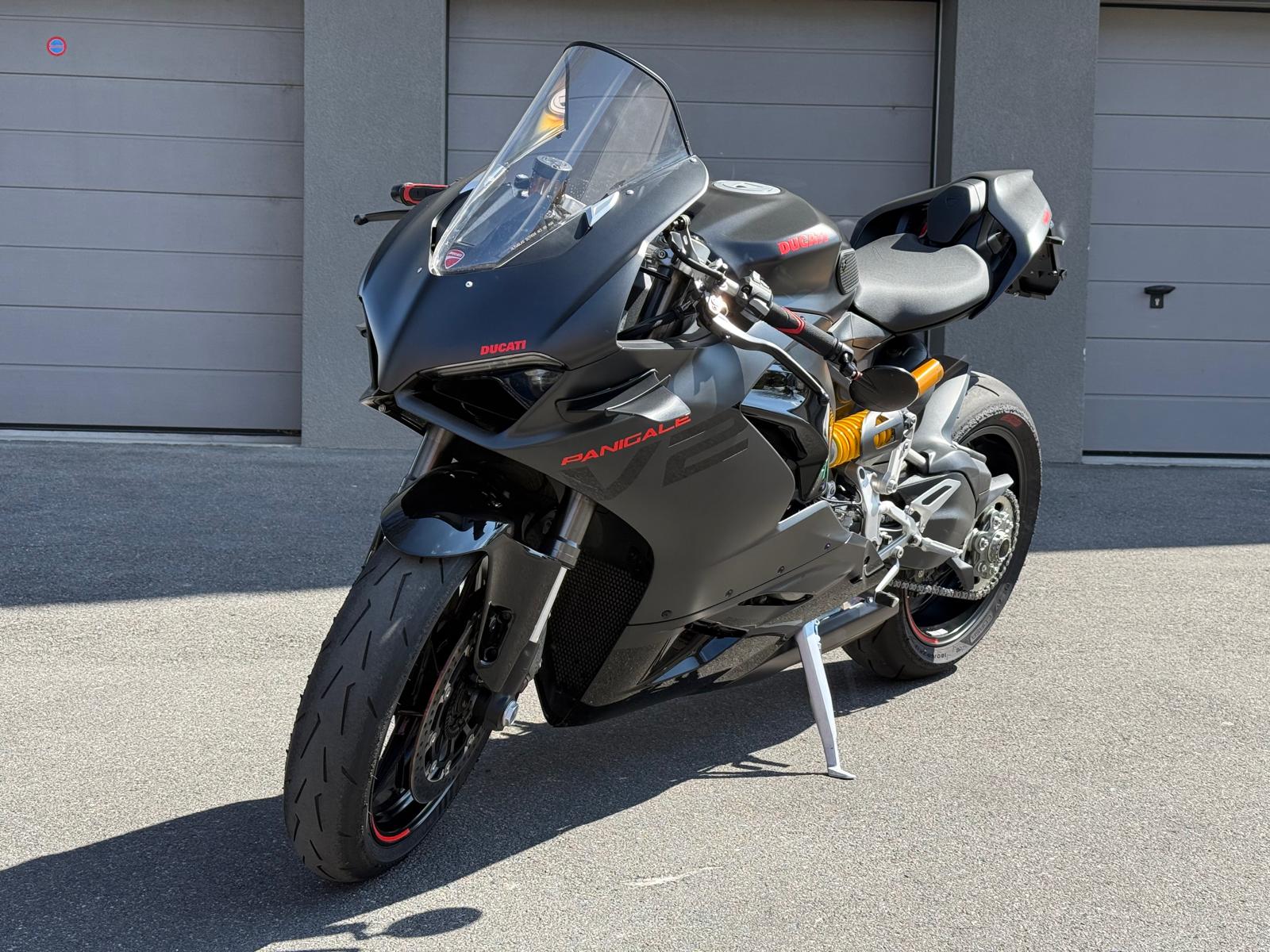 DUCATI Panigale V2