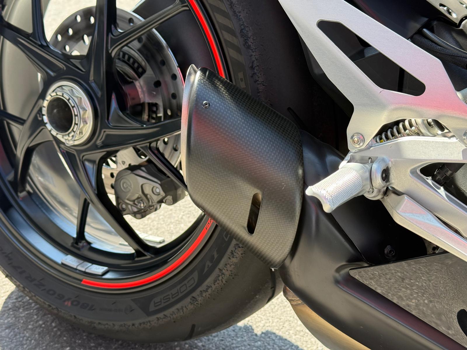 DUCATI Panigale V2-image-7