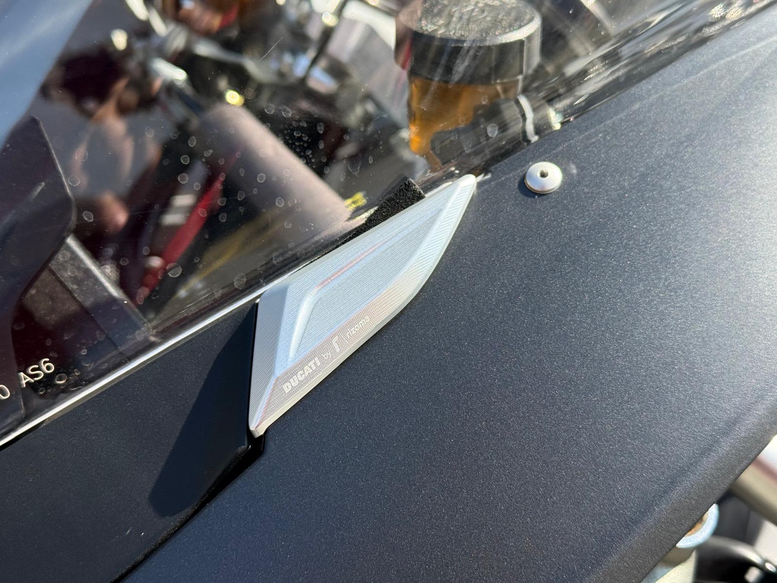 DUCATI Panigale V2-image-10