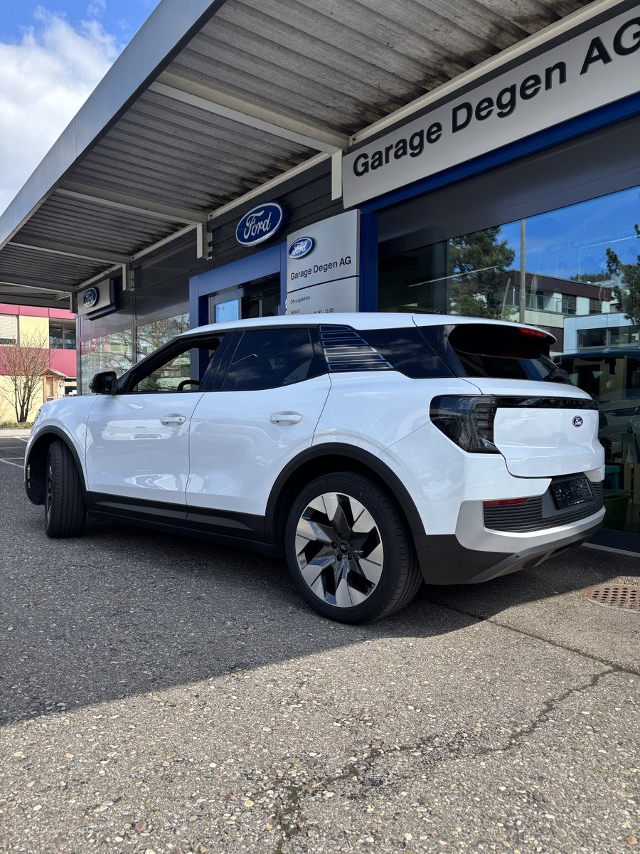 FORD Explorer Extended Range Premium-showroom-element-1
