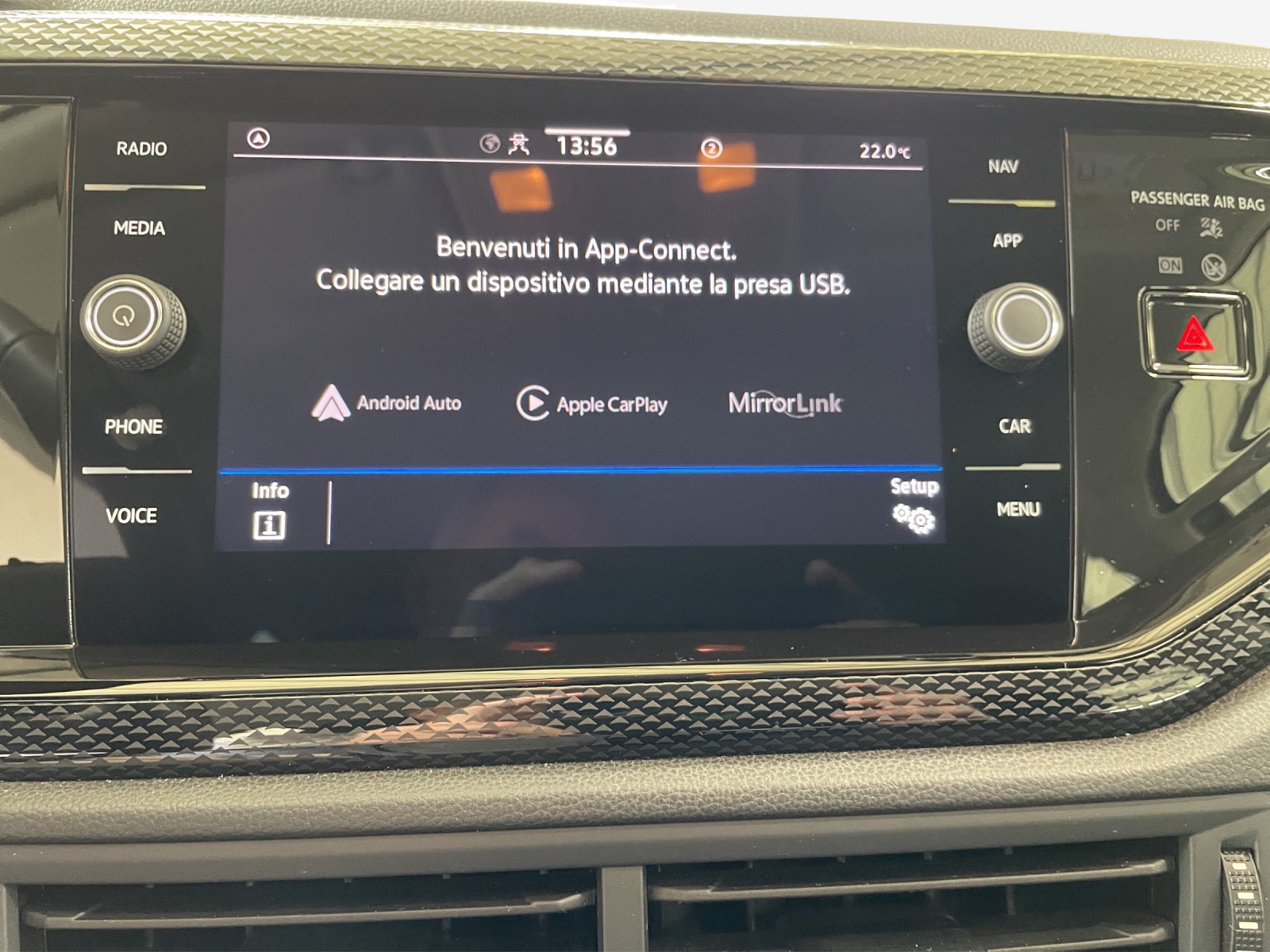 VW Polo 1.0 TSI Life-image-14