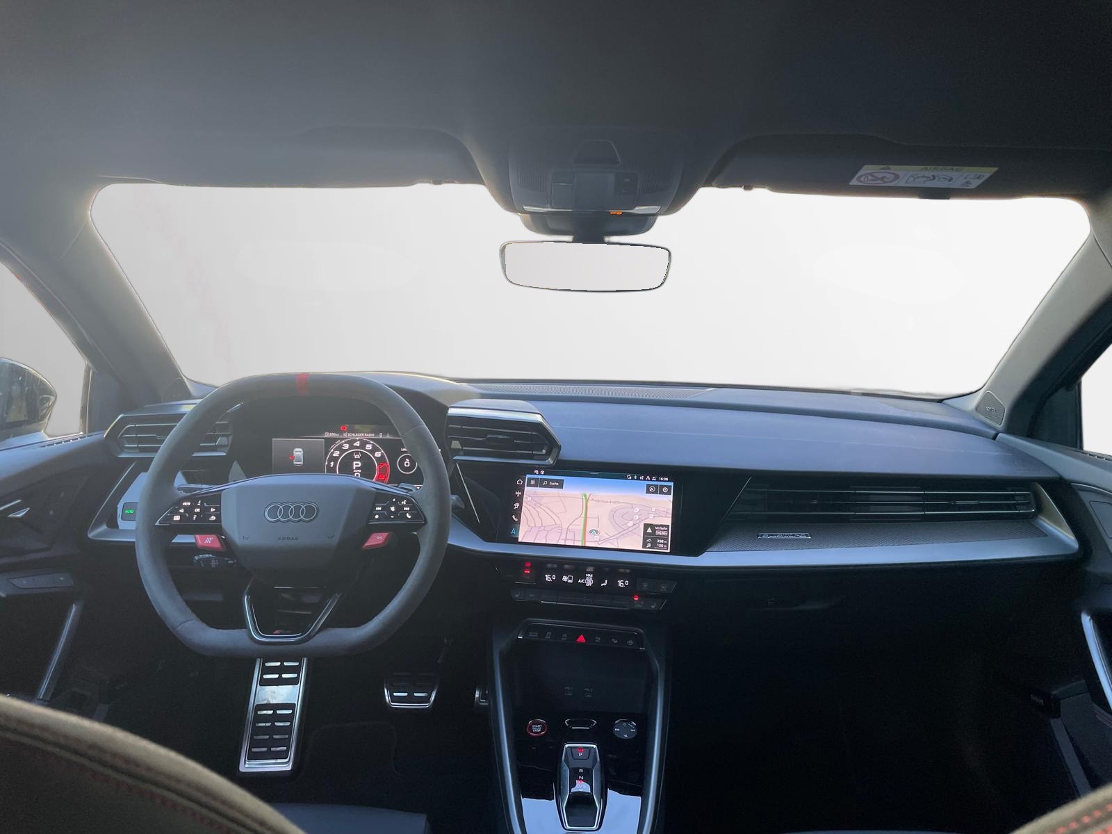 AUDI RS3 Limousine 2.5 TSI quattro S-tronic-image-5