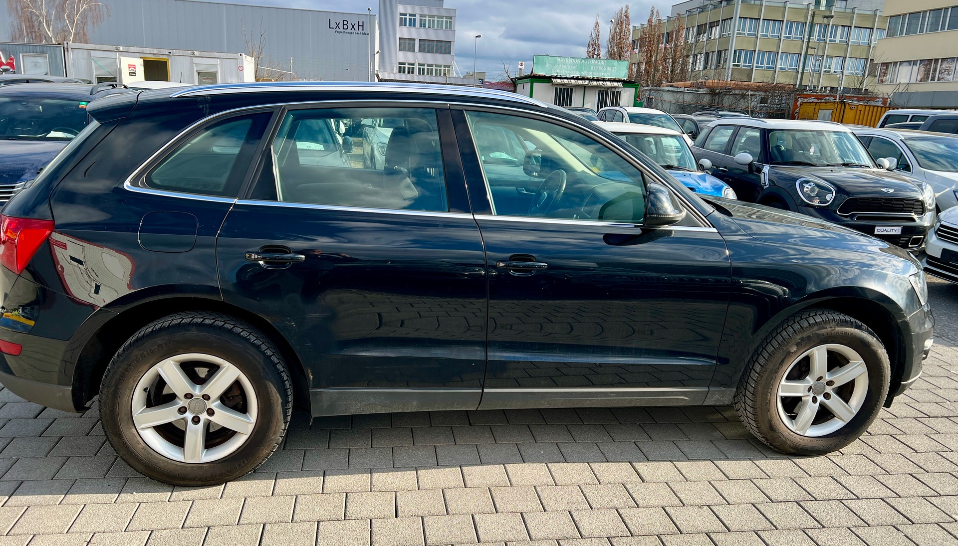 AUDI Q5 2.0 TDI quattro S-tronic Automat (Klimatronik * Alufelgen * Radio CD * Sensoren * BO4)-image-6