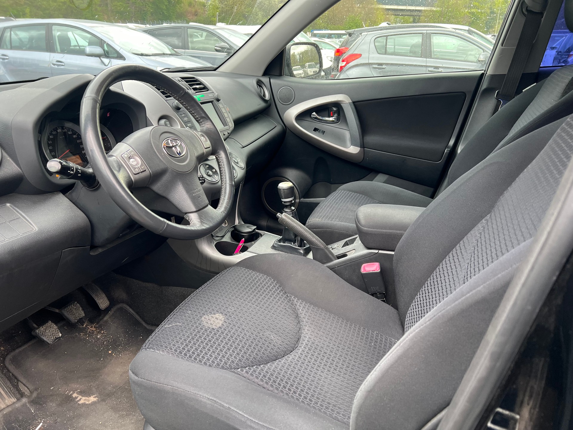 TOYOTA RAV-4 2.2D-4 D CleanPower Linea Luna-image-6