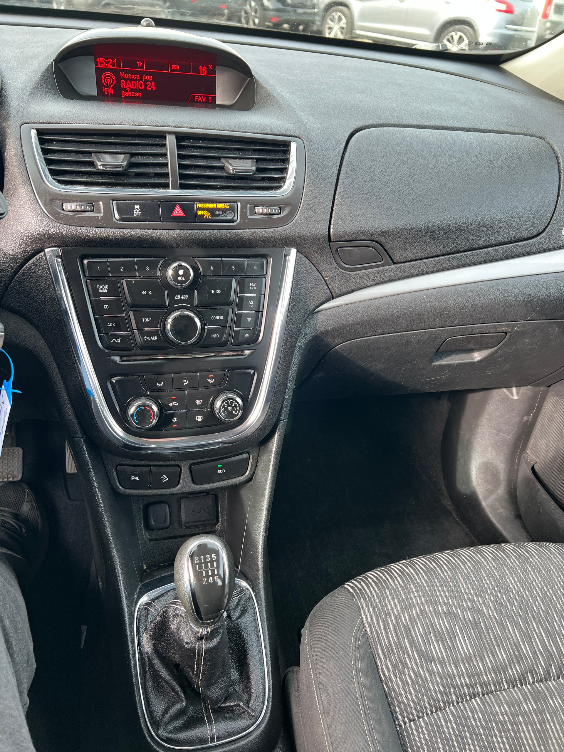 OPEL Mokka 1.4i 16V Turbo Enjoy 4WD (Klimatronik * Alufelgen * Sensoren * Multilenkrad * 4X4 * BO5)-image-10