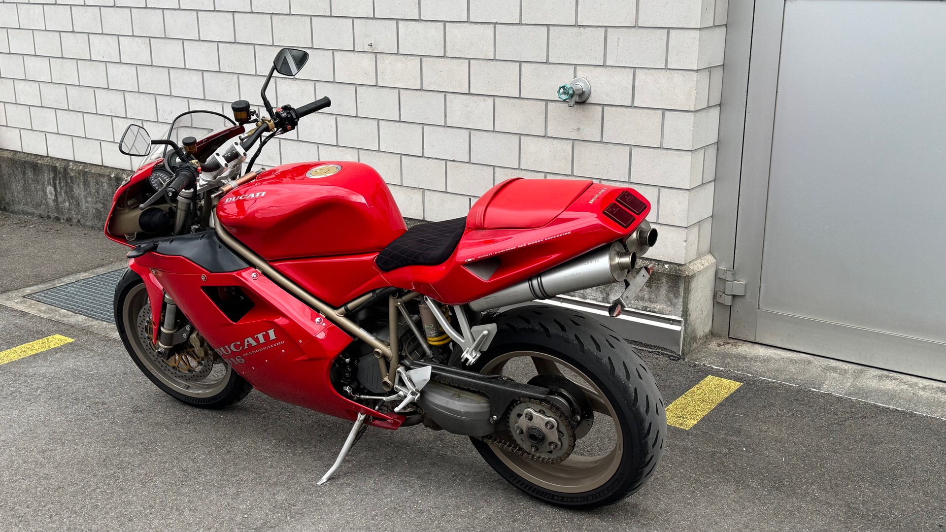 DUCATI 916 Biposto I.E.-image-1