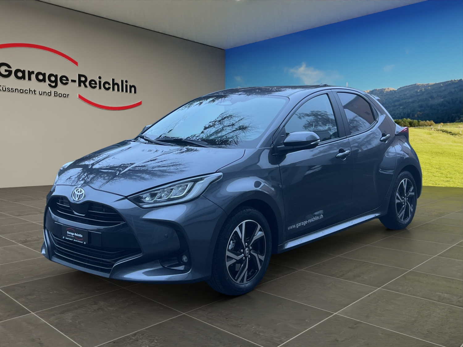 TOYOTA Yaris 1.5 VVT-i HSD Trend-image-0