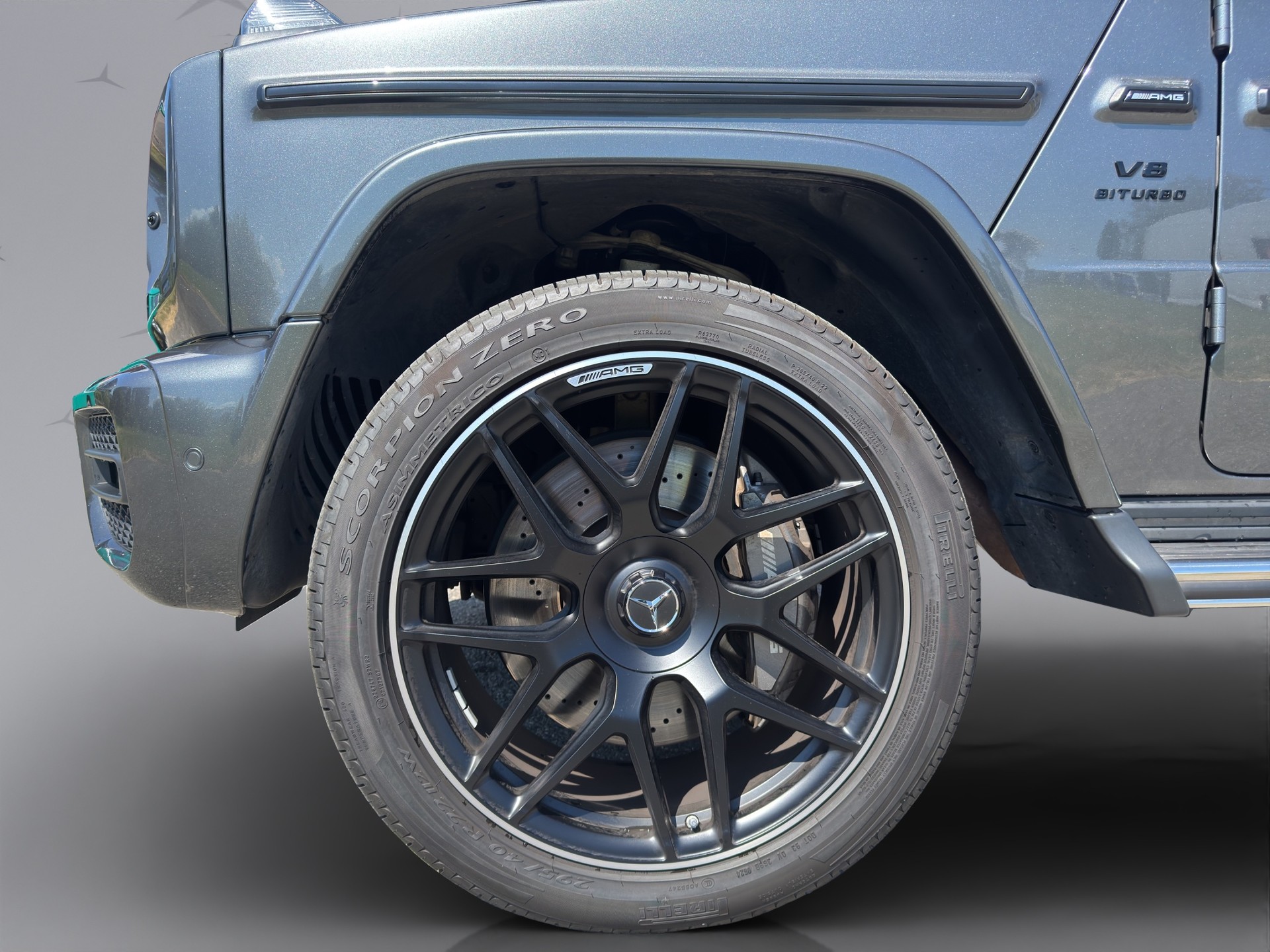 MERCEDES-BENZ G 63 AMG-image-2