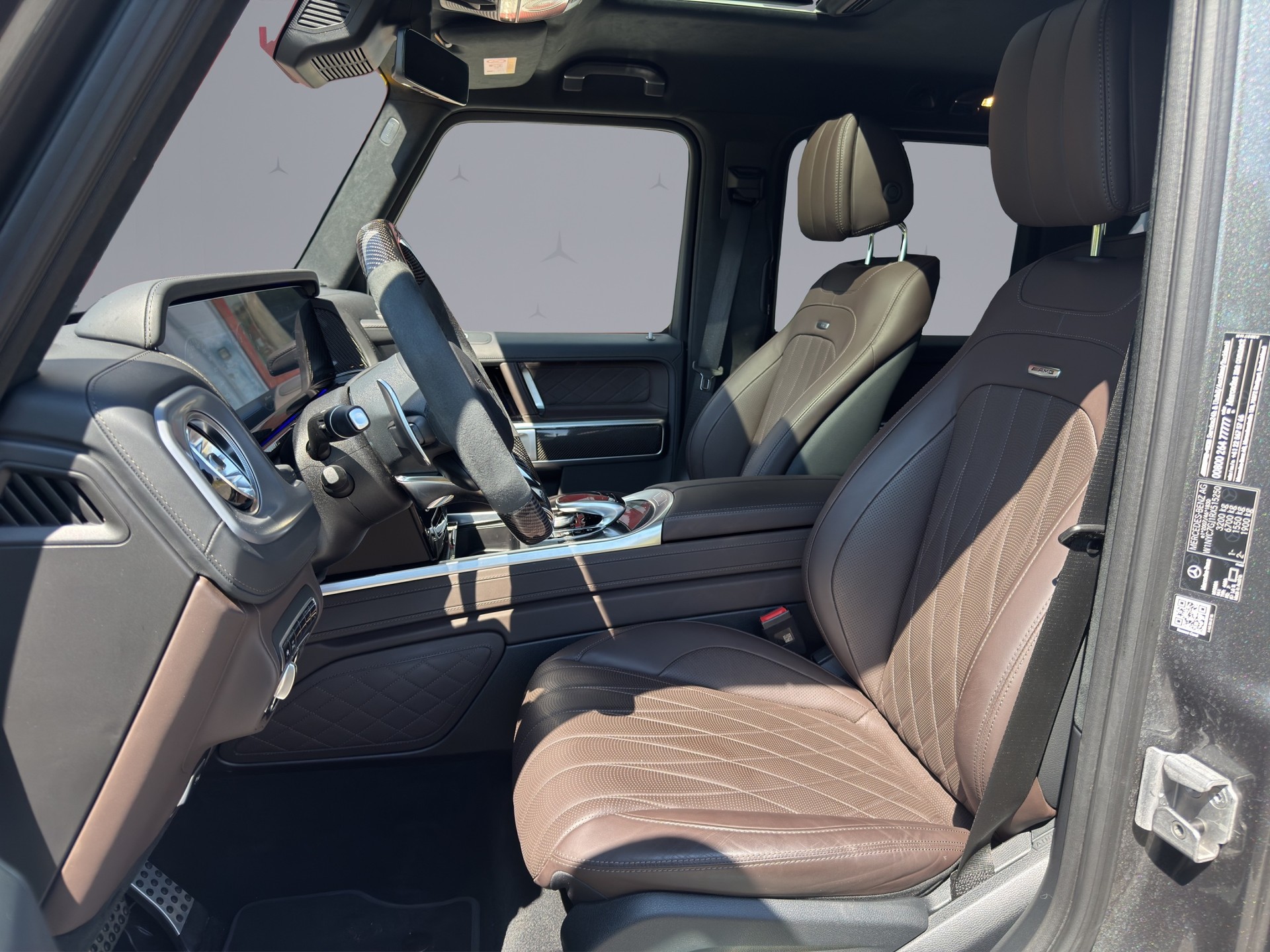 MERCEDES-BENZ G 63 AMG-image-9