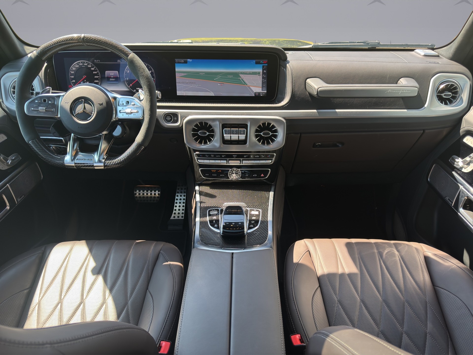 MERCEDES-BENZ G 63 AMG-image-13