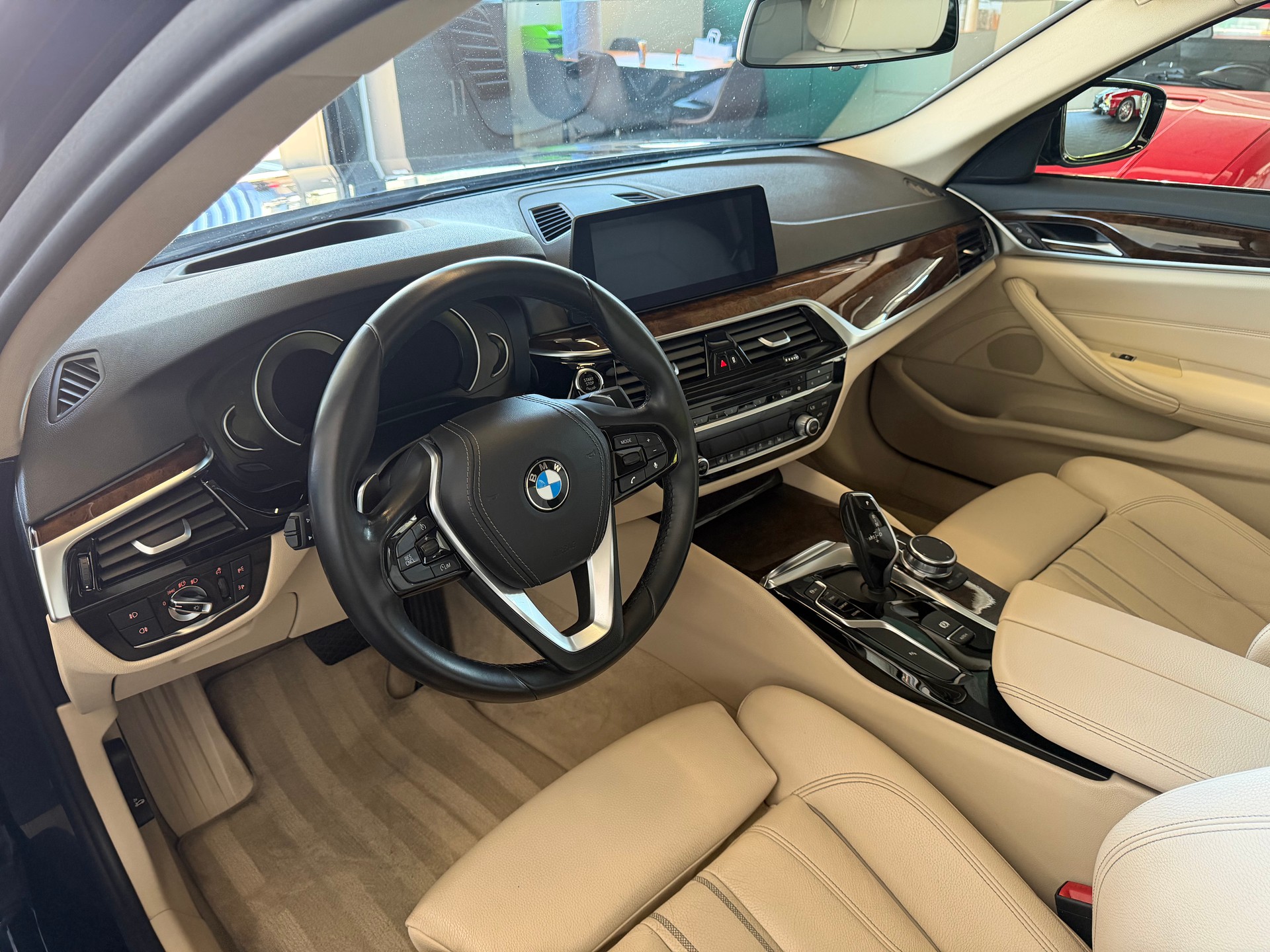 BMW 520d xDrive 190PS 4X4 Sport Line Steptronic-image-13