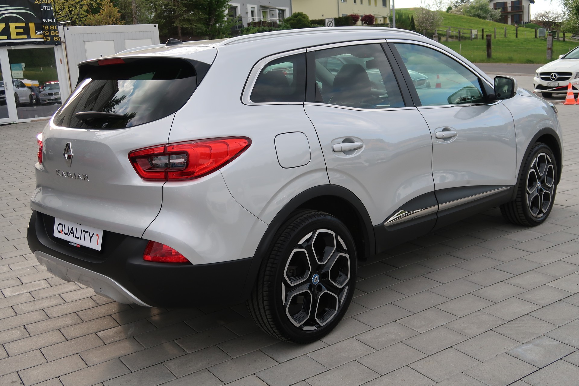 RENAULT Kadjar 1.2 16V Turbo S-Edition EDC-image-3