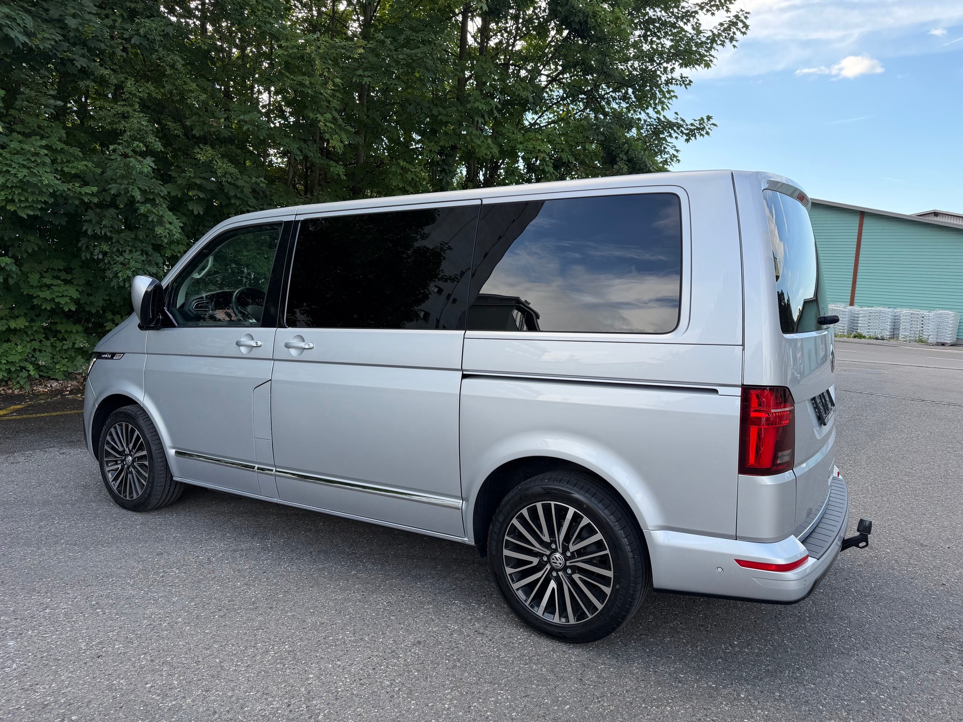 VW T6.1 Multivan 2.0 Bi-TDI Highline 4Motion DSG-image-2