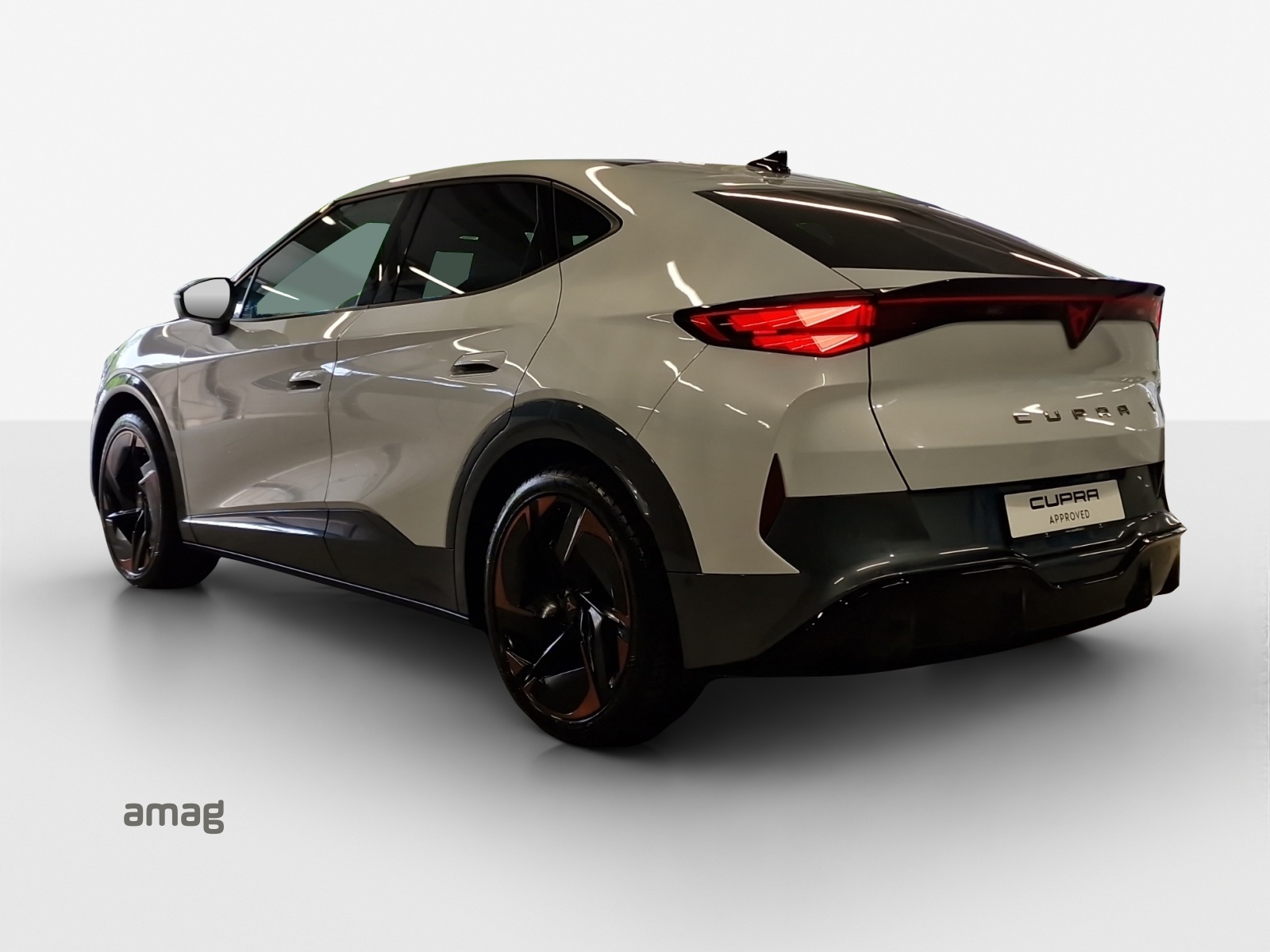 CUPRA Tavascan Type 9 77 kWh Adrenaline-image-2