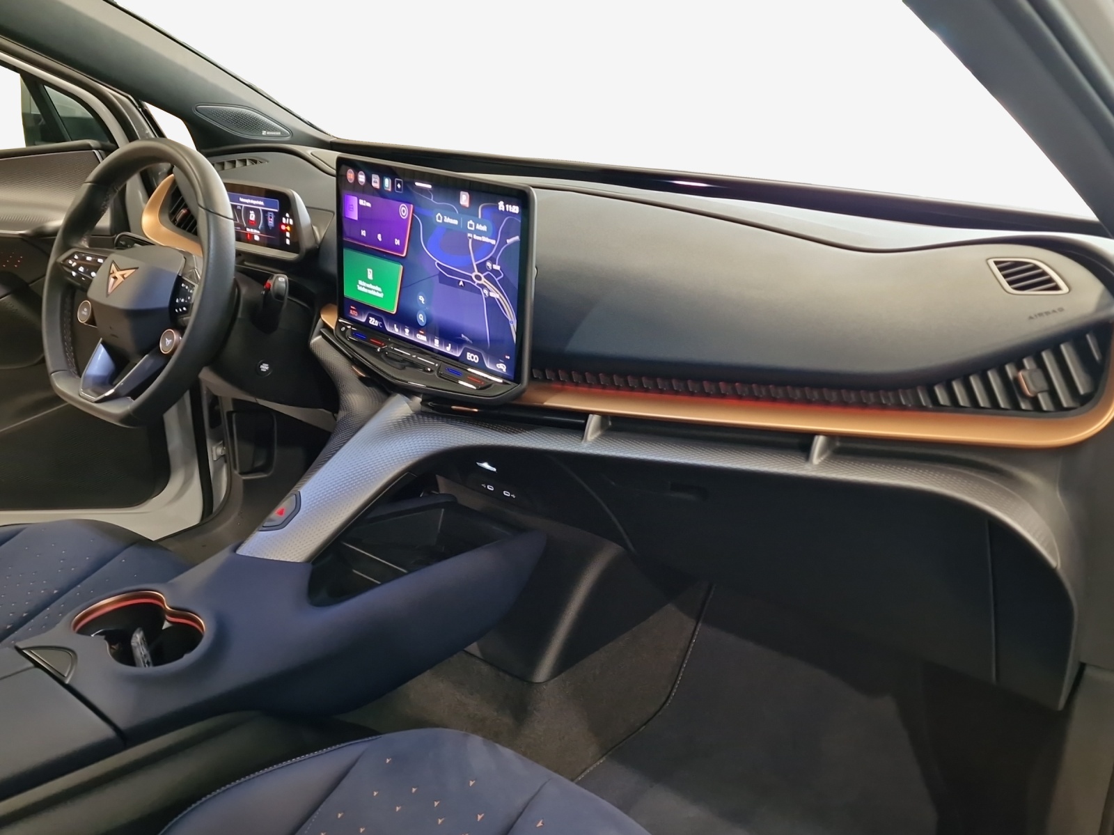 CUPRA Tavascan Type 9 77 kWh Adrenaline-image-14