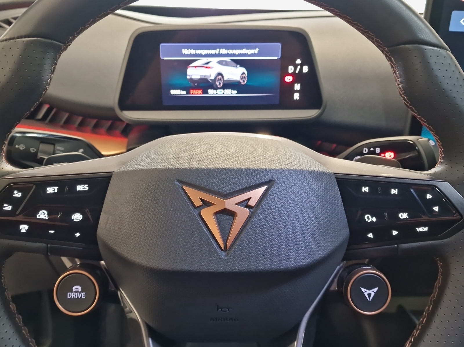 CUPRA Tavascan Type 9 77 kWh Adrenaline-image-16