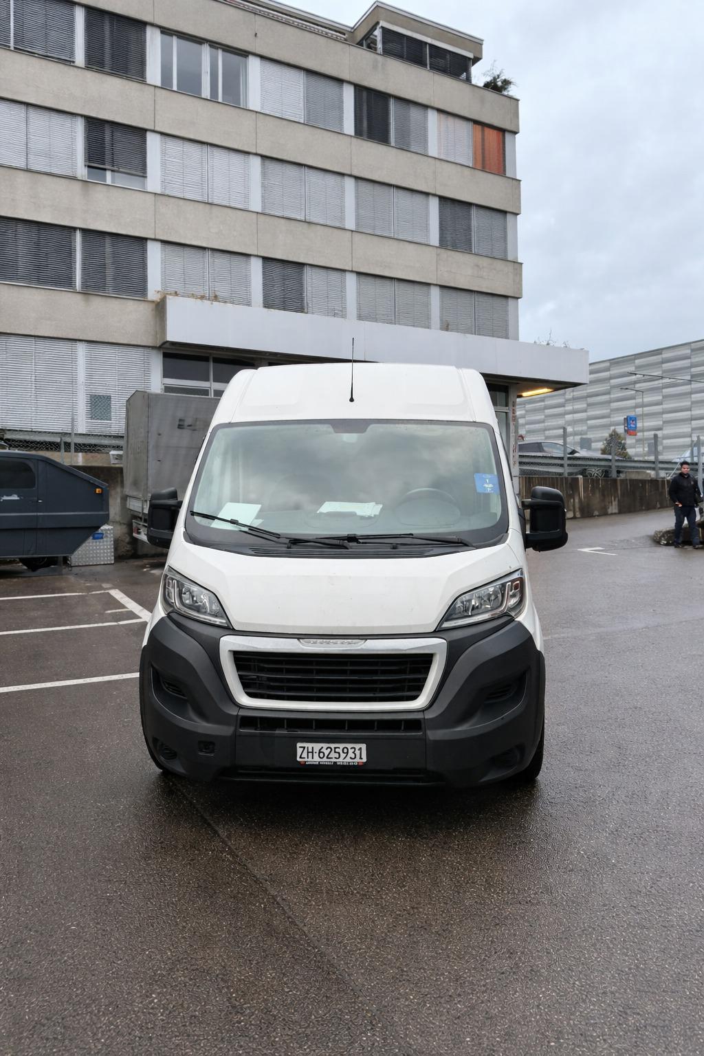 PEUGEOT Boxer 2.0 HDI 333 Active L2H2-image-3