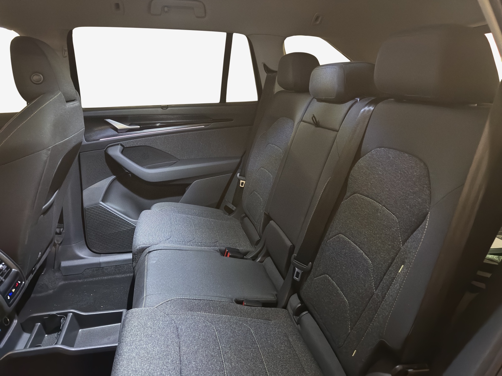 SKODA Kodiaq 1.5 TSI PHEV Selection-image-11