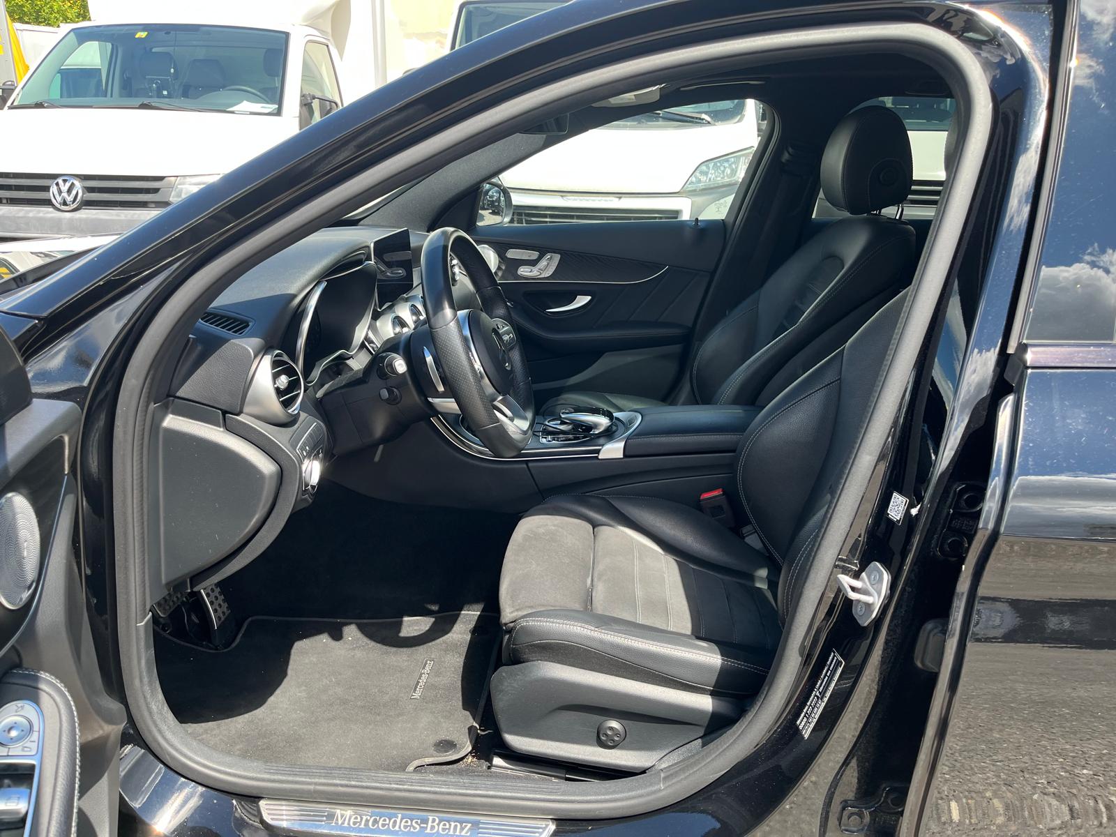 MERCEDES-BENZ C 220 d Swiss Star AMG Line 4M 9G-Tronic-image-7
