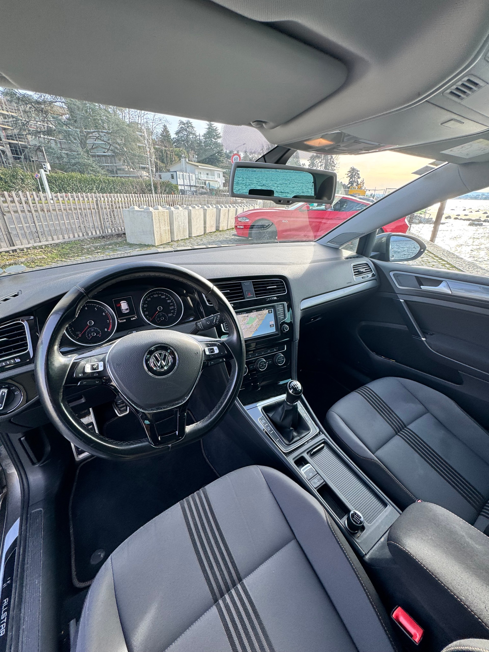 VW 1.4 TSI 125 Allstar-image-10