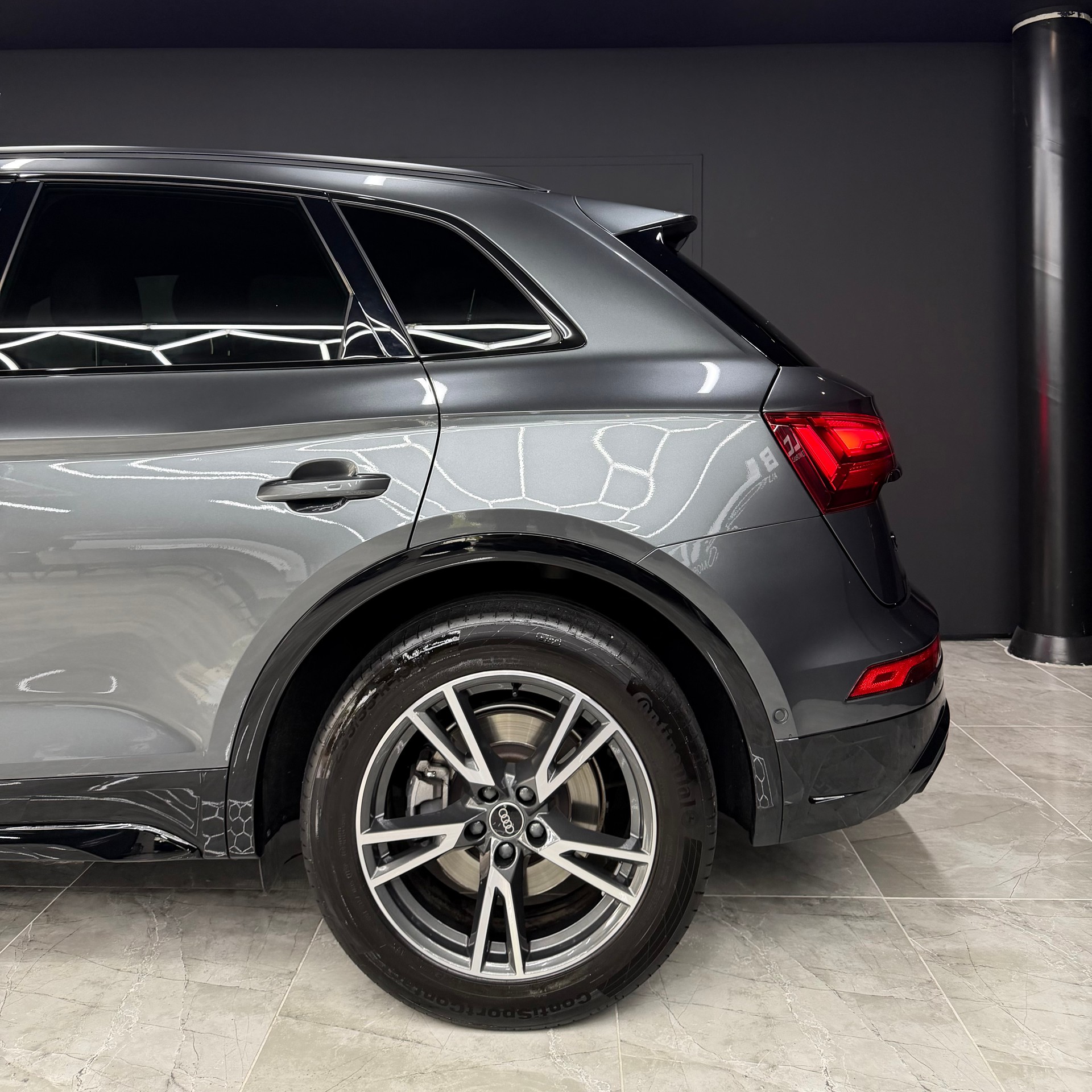 AUDI Q5 50 TDI S-line quattro tiptronic-image-5