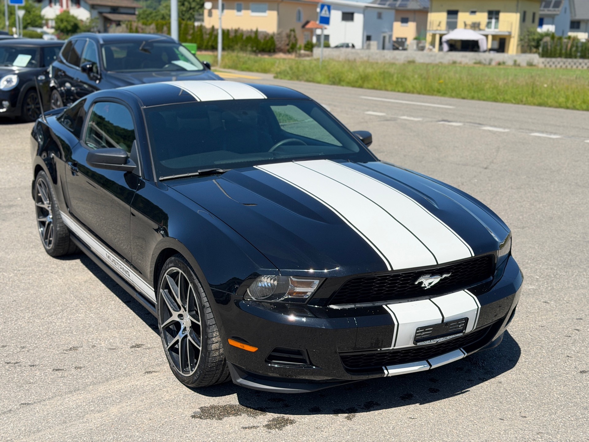 FORD MUSTANG 3.7 Coupe-image-12