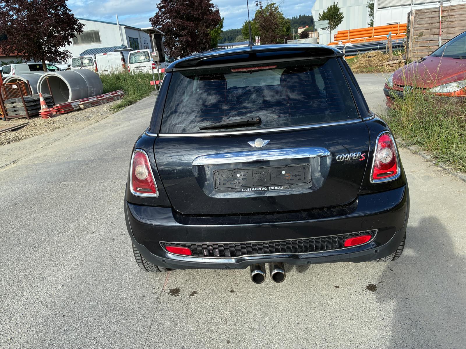 MINI Cooper S Steptronic-image-3