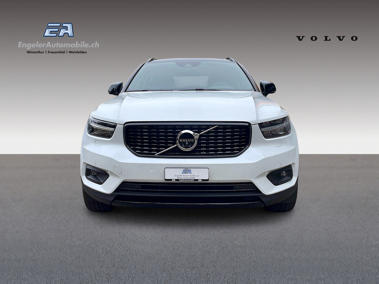 VOLVO XC40 T5 TwE R-Design DCT-showroom-element-1