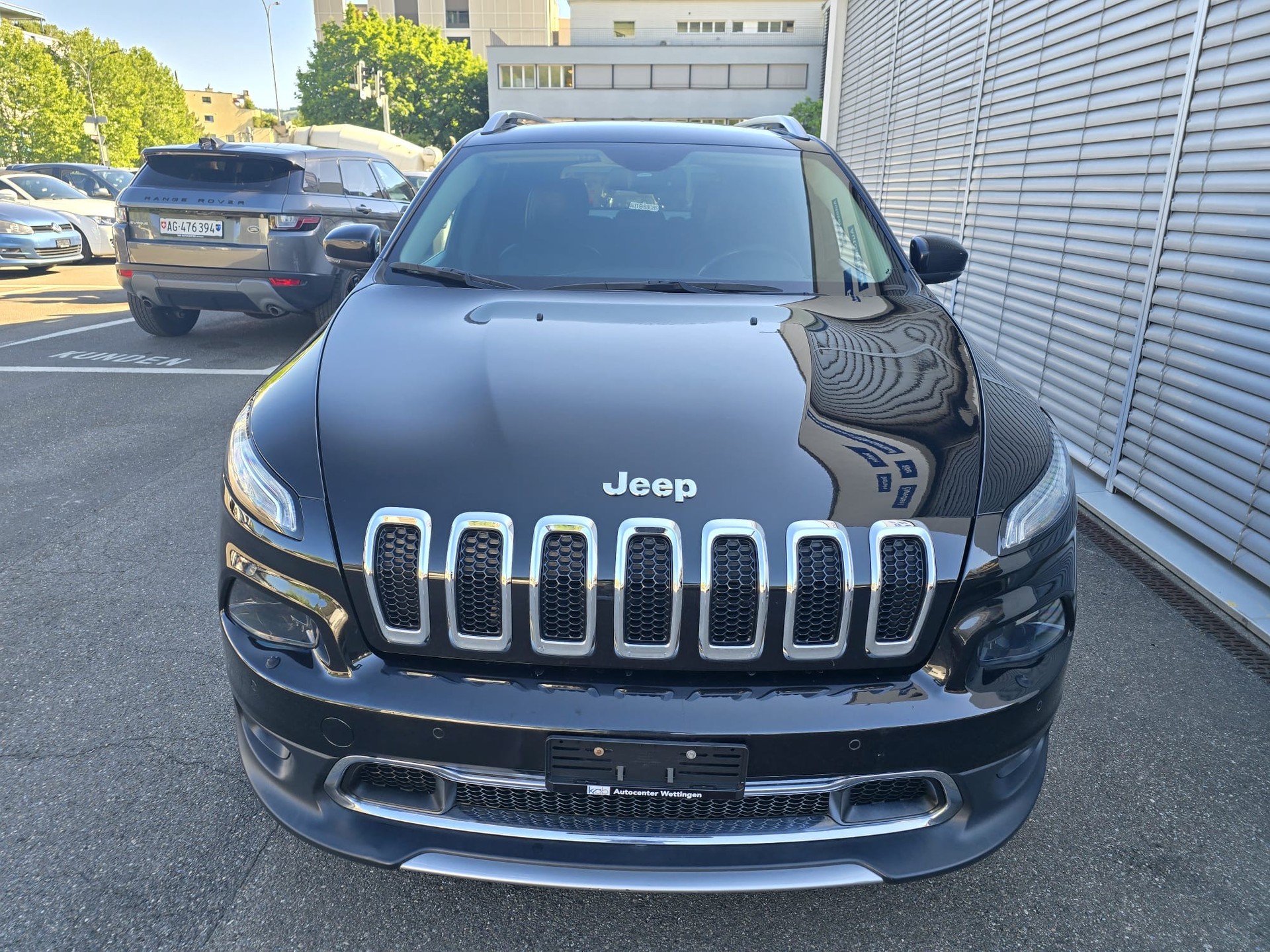 JEEP Cherokee 2.0TD Longitude AWD 9ATX-showroom-element-1