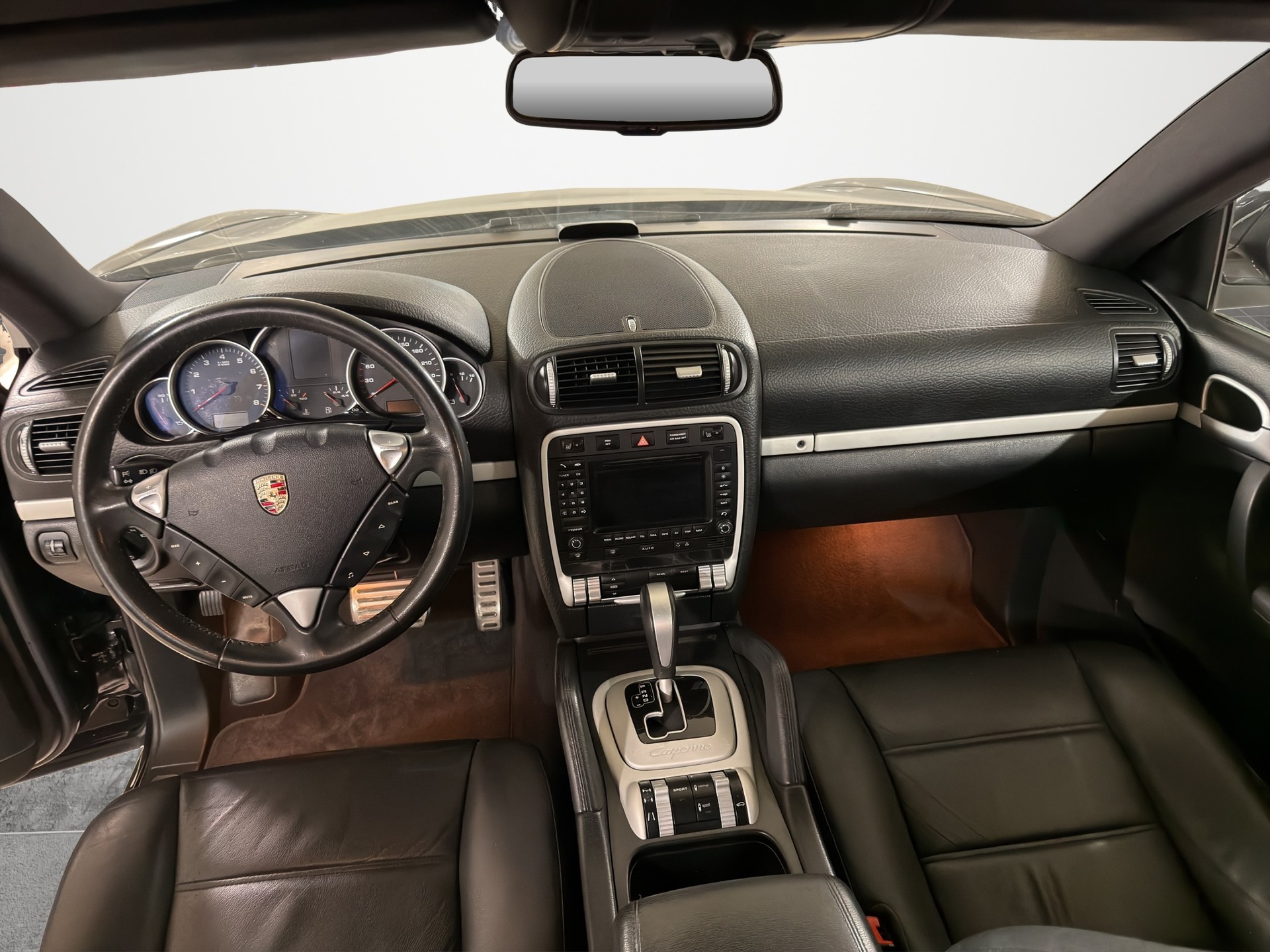 PORSCHE Cayenne S-image-10